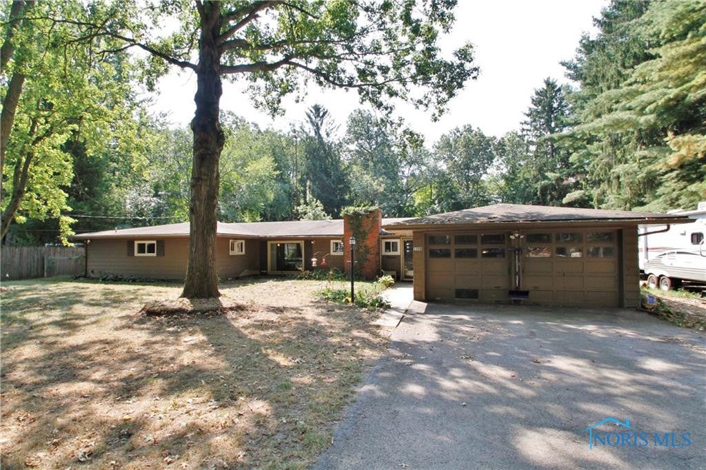 1350 Albon Road Holland, OH 43528 - Photo 2 of 35 Gallery Image 2