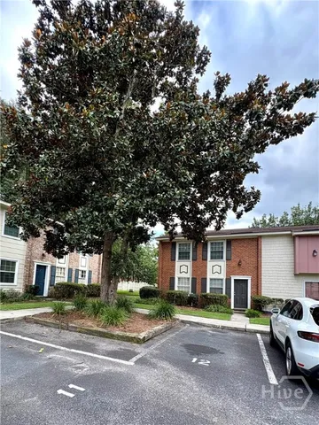 $1,995 | 455 Mall Boulevard, Unit 13, Savannah, GA 31406