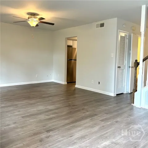 $1,995 | 455 Mall Boulevard, Unit 13, Savannah, GA 31406