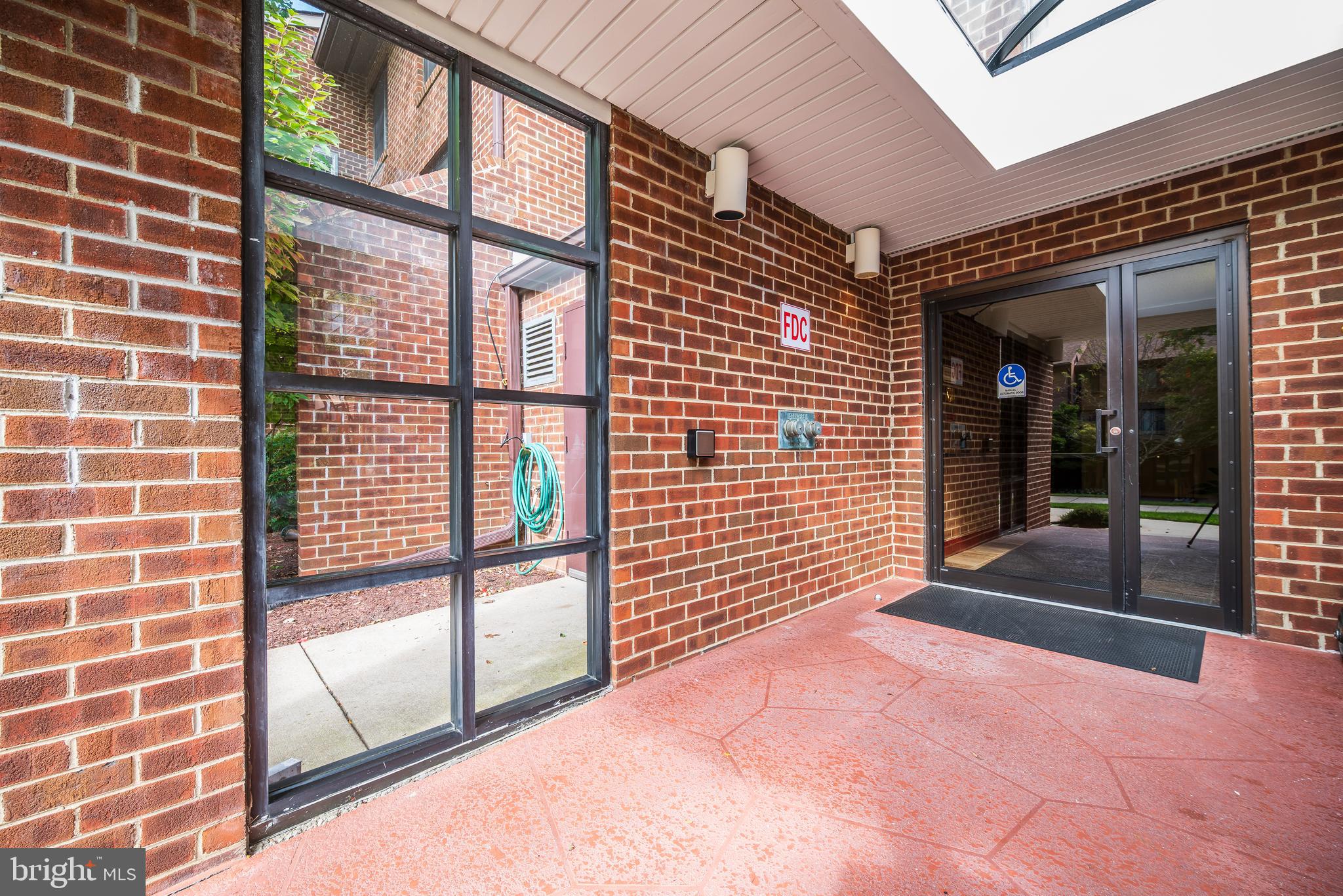 15211 Elkridge Way, Unit 942F Silver Spring, MD 20906 - Photo 2 of 42