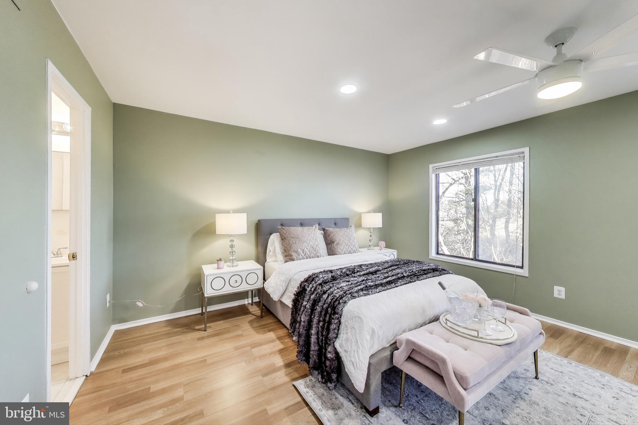 10185 Ridgeline Drive Gaithersburg, MD 20886 - Photo 19 of 31 Gallery Image 19