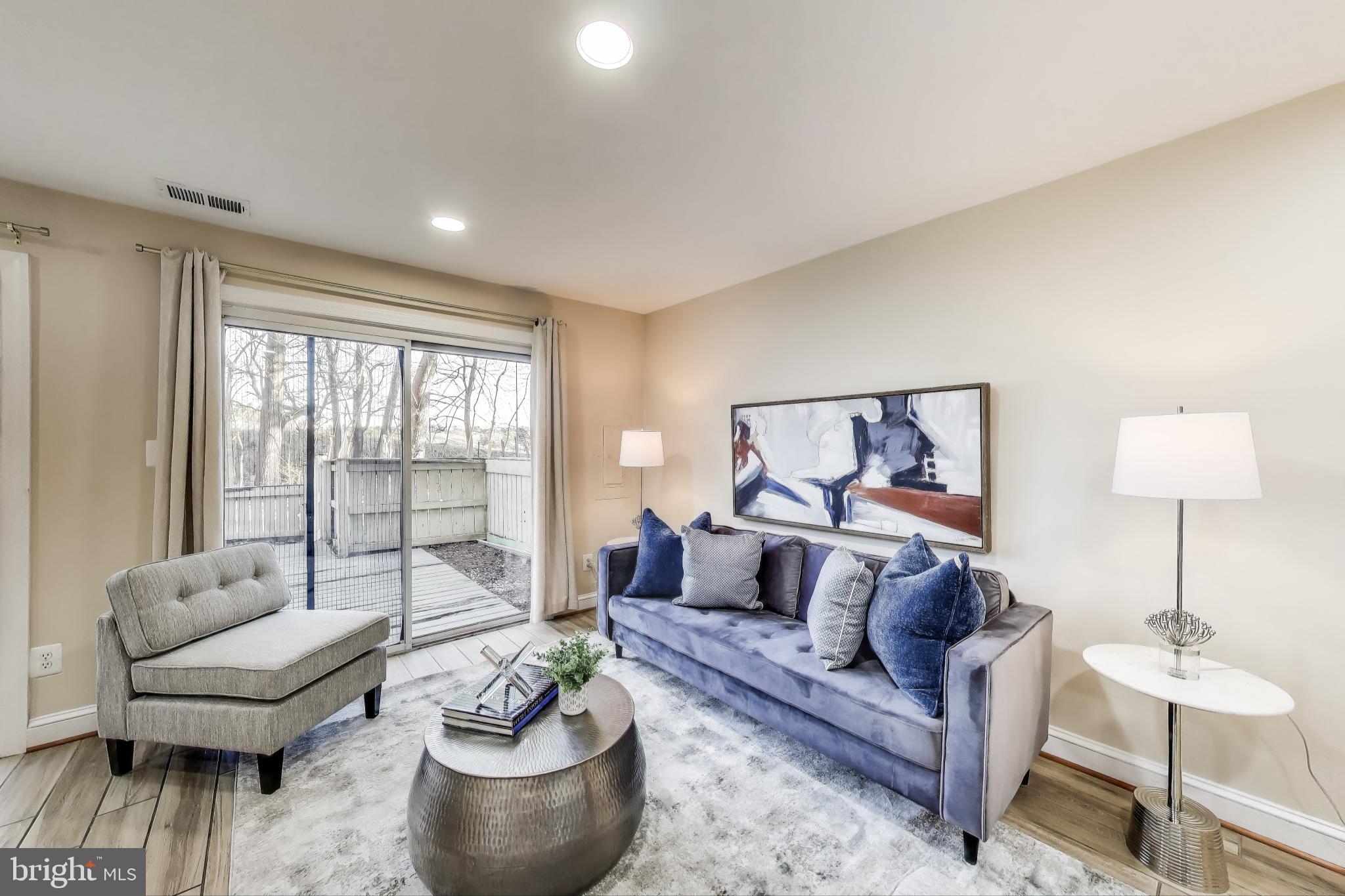 10185 Ridgeline Drive Gaithersburg, MD 20886 - Photo 3 of 31 Gallery Image 3