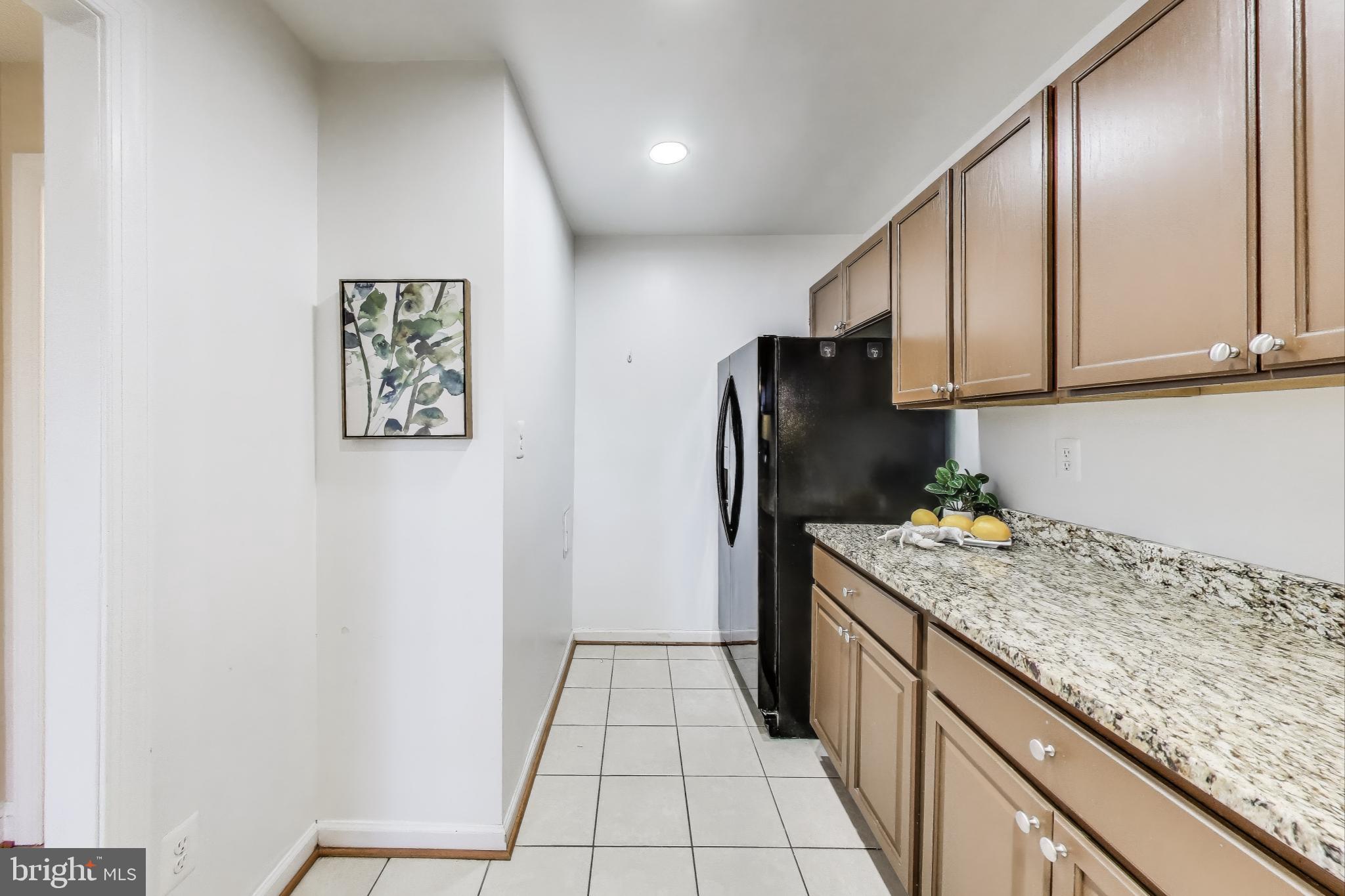 10185 Ridgeline Drive Gaithersburg, MD 20886 - Photo 9 of 31 Gallery Image 9