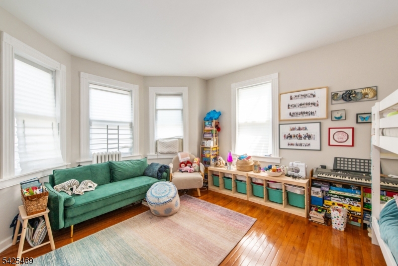157 Walnut Street, Unit 2 Montclair, NJ 07042 - Photo 18 of 29