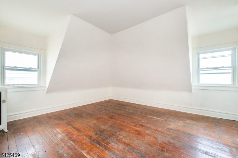 157 Walnut Street, Unit 2 Montclair, NJ 07042 - Photo 24 of 29