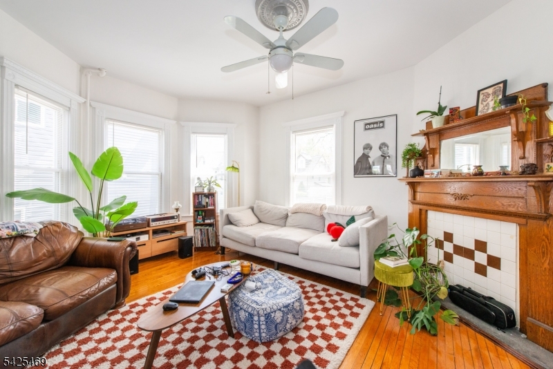 157 Walnut Street, Unit 2 Montclair, NJ 07042 - Photo 7 of 29