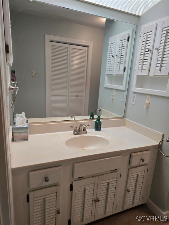 12906 Silver Crest Road Chester, VA 23831 - Photo 20 of 45 Primary bathroom