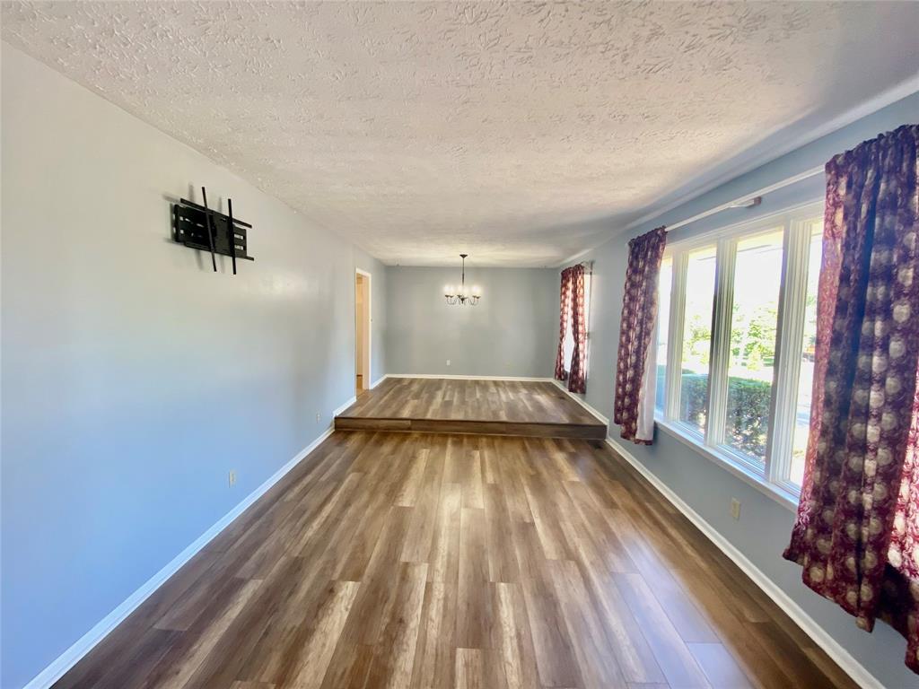 112 North Peterman Road Greenwood, IN 46142 - Photo 2 of 13 Gallery Image 2