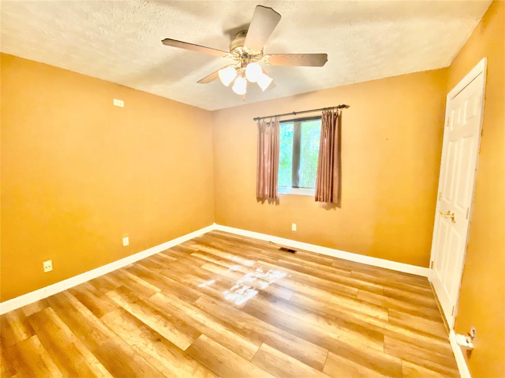 112 North Peterman Road Greenwood, IN 46142 - Photo 7 of 13 Gallery Image 7