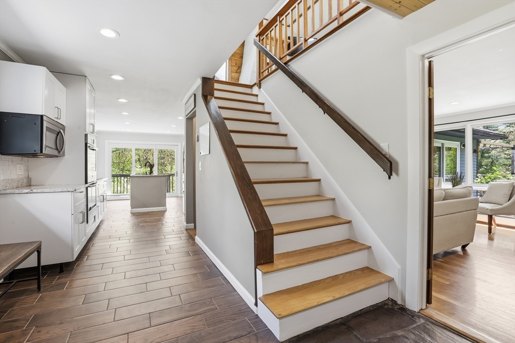 31 Chapman Road Boxford, MA 01921 - Photo 24 of 39 Gallery Image 24