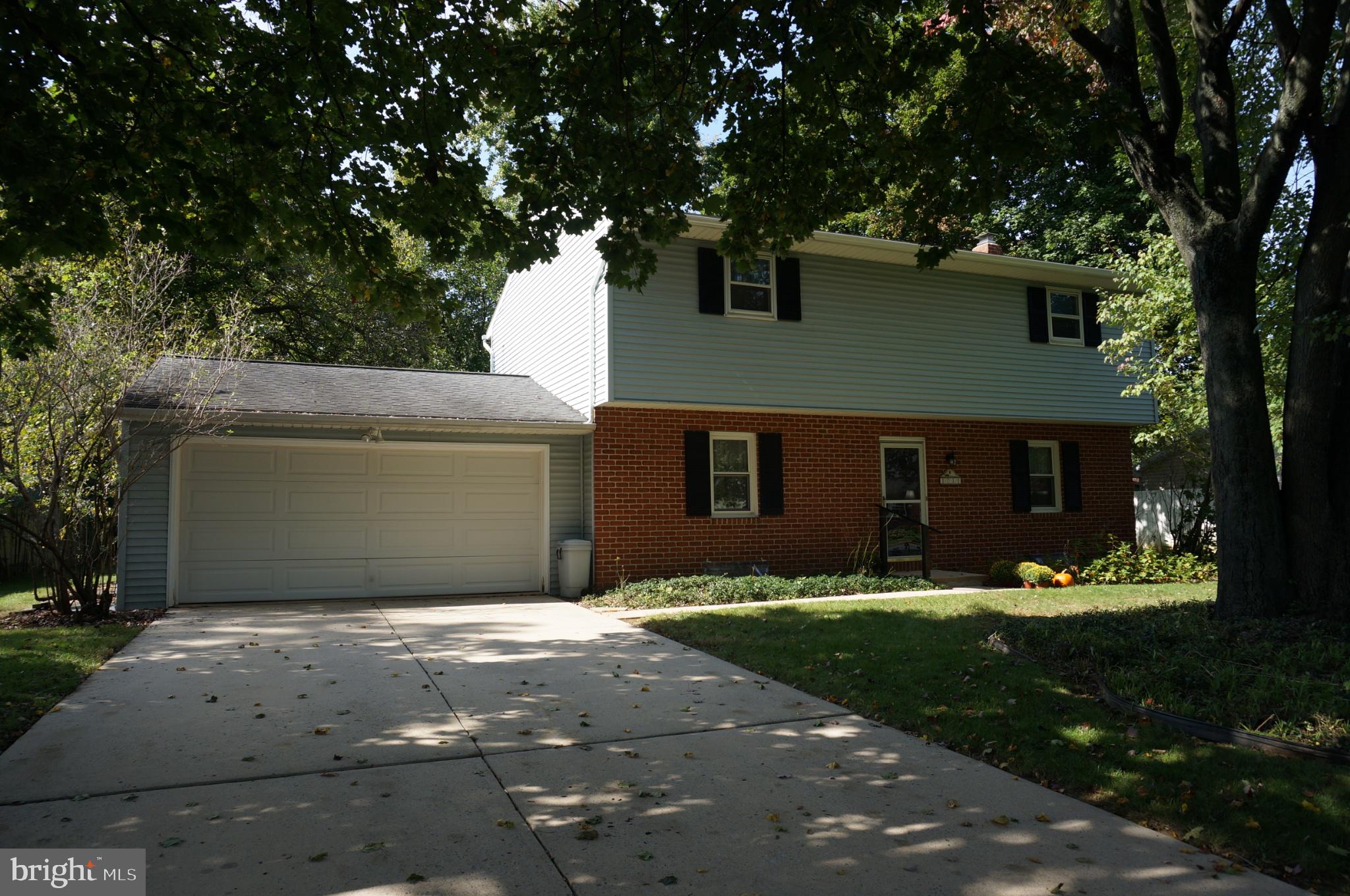 1011 Grubb Road Palmyra, PA 17078 - Photo 3 of 52 Concrete drive & sidewalk; brick & vinyl siding...