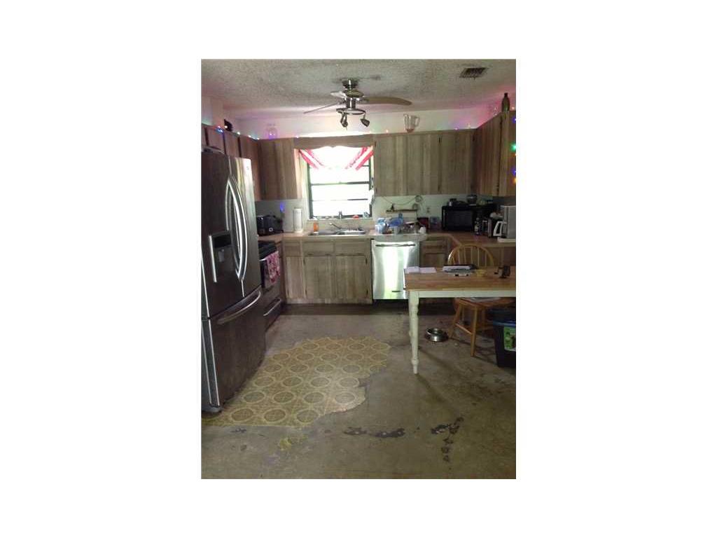 1249 George Street Sebastian, FL 32958 - Photo 2 of 9 Gallery Image 2