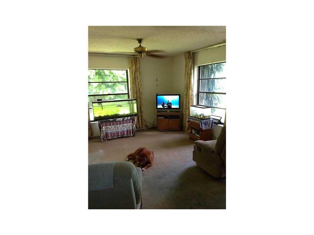 1249 George Street Sebastian, FL 32958 - Photo 3 of 9 Gallery Image 3