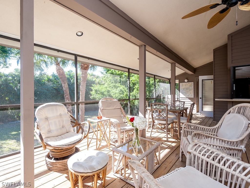 4755 Ruelle Sanibel, FL 33957 - Photo 12 of 32 Gallery Image 12
