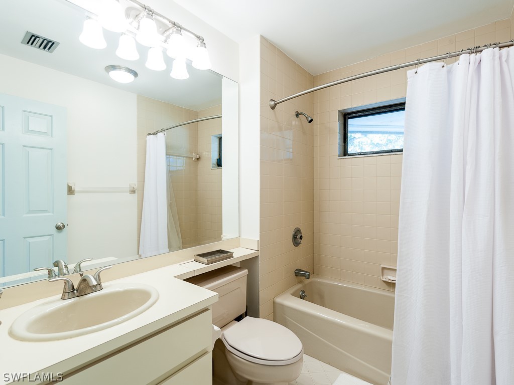 4755 Ruelle Sanibel, FL 33957 - Photo 19 of 32 Gallery Image 19