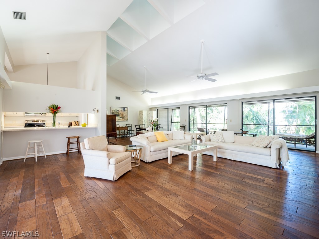 4755 Ruelle Sanibel, FL 33957 - Photo 6 of 32 Gallery Image 6