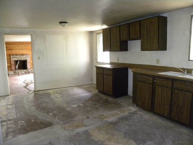 3703 South Eastern Road Spokane, WA 99223 - Photo 4 of 8