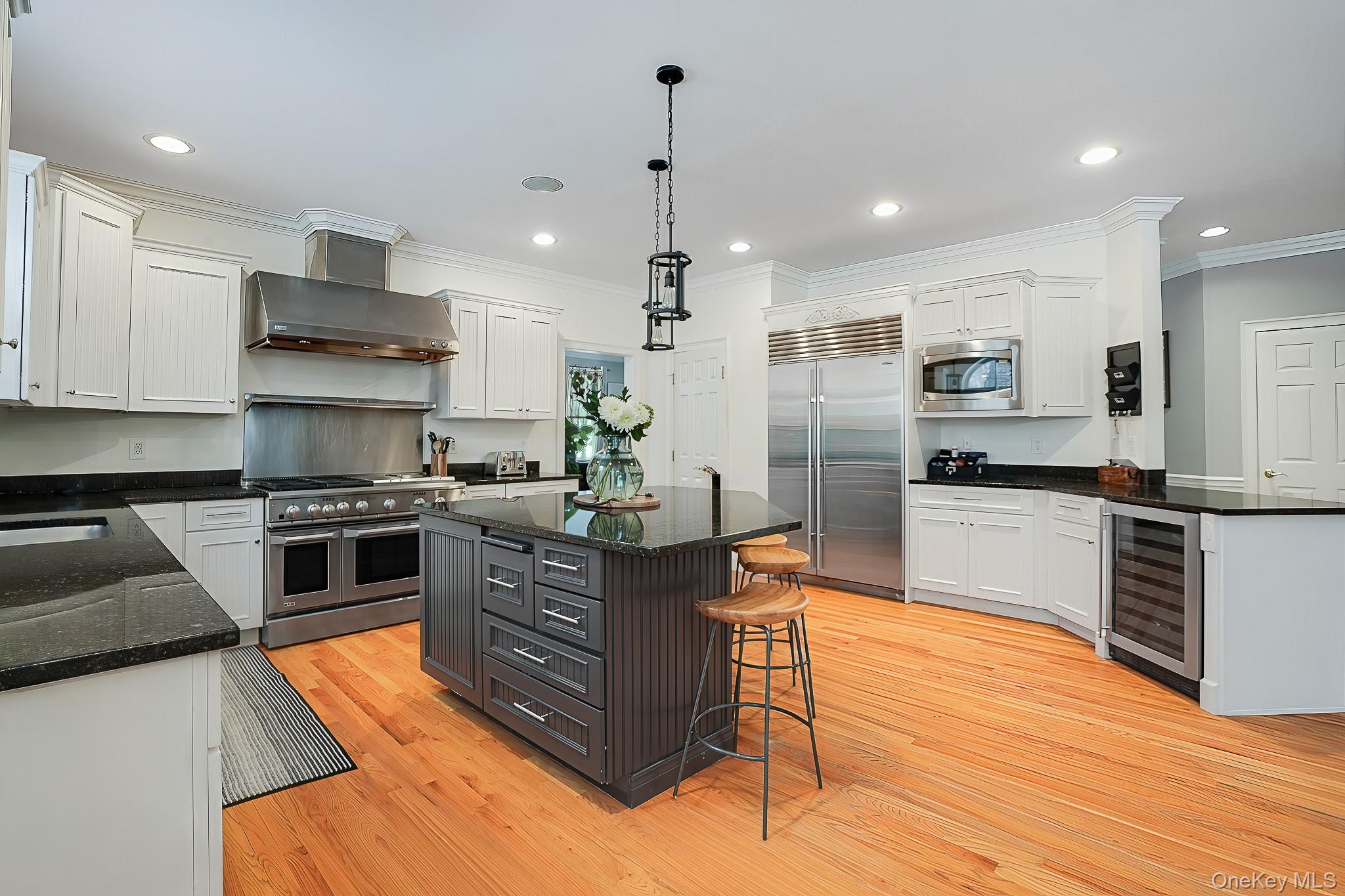 22 Ridgemont Drive Hopewell Junction, NY 12533 - Photo 11 of 43