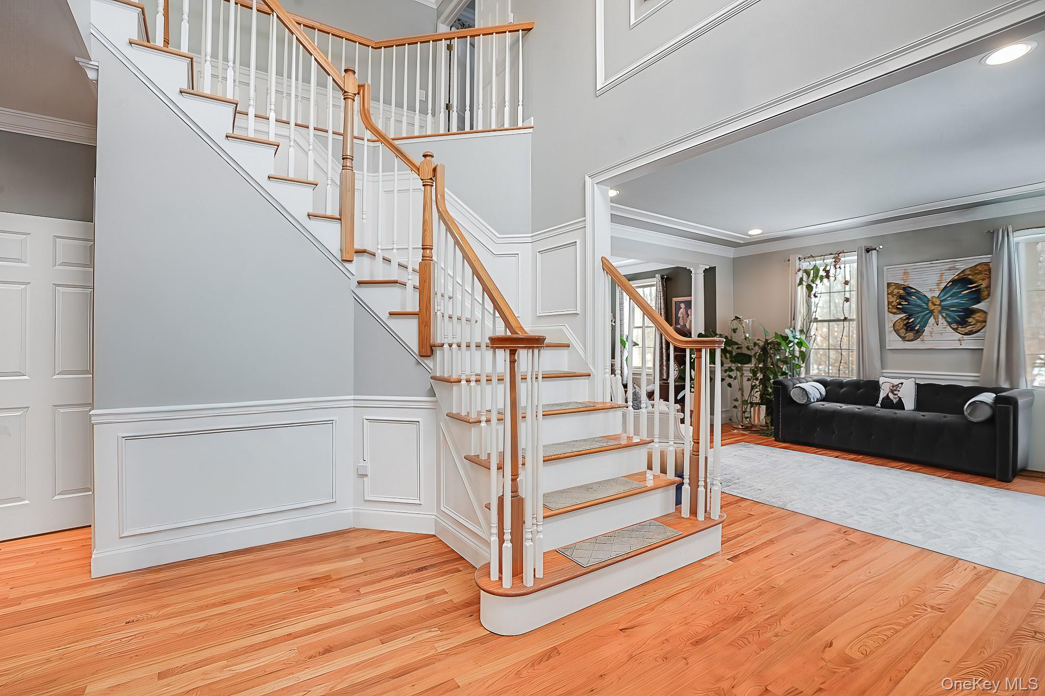 22 Ridgemont Drive Hopewell Junction, NY 12533 - Photo 2 of 43