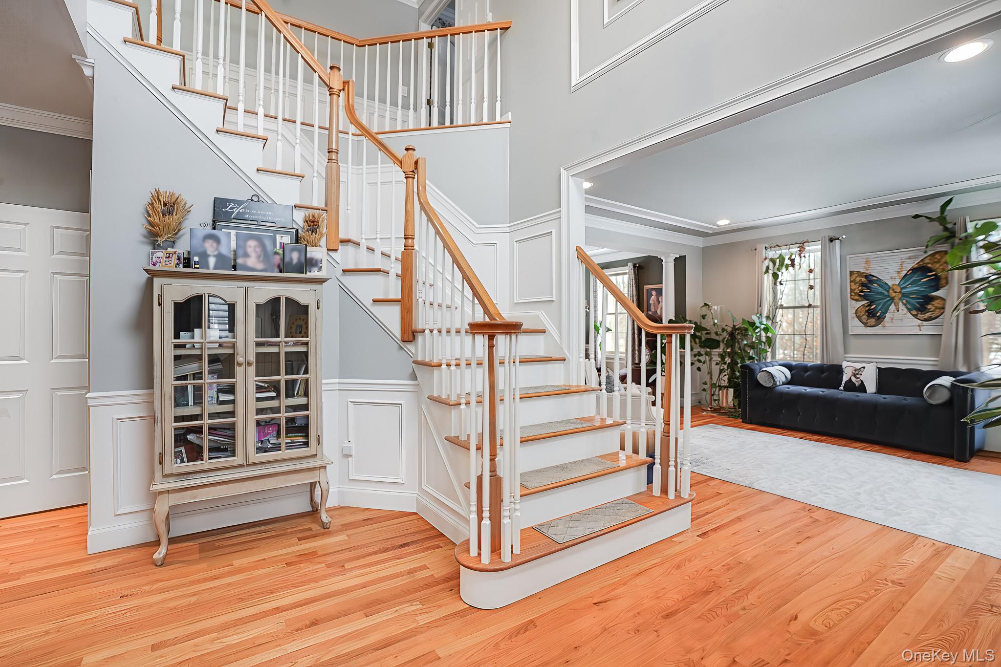 22 Ridgemont Drive Hopewell Junction, NY 12533 - Photo 3 of 47