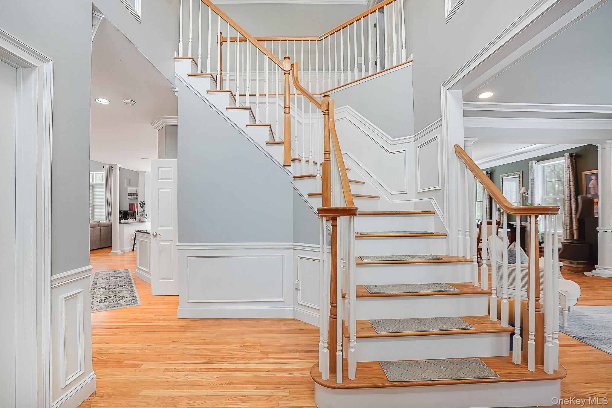 22 Ridgemont Drive Hopewell Junction, NY 12533 - Photo 3 of 43