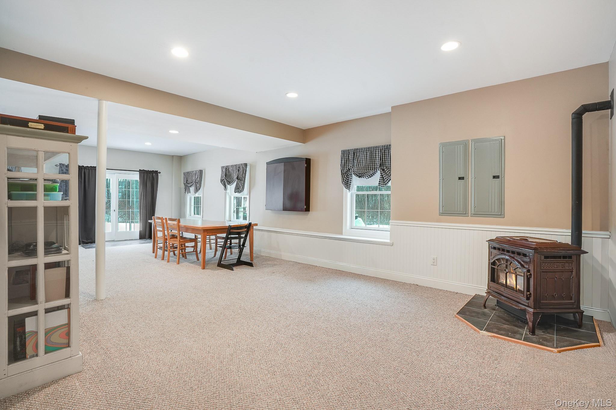 22 Ridgemont Drive Hopewell Junction, NY 12533 - Photo 32 of 43