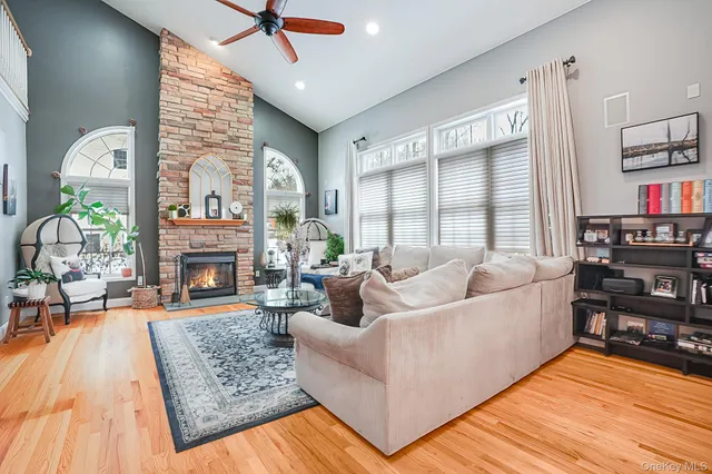 $1,095,000 | 22 Ridgemont Drive, Hopewell Junction, NY 12533