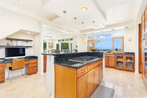 $2,200,000 | 3244 Keahi Street, Honolulu, HI 96822