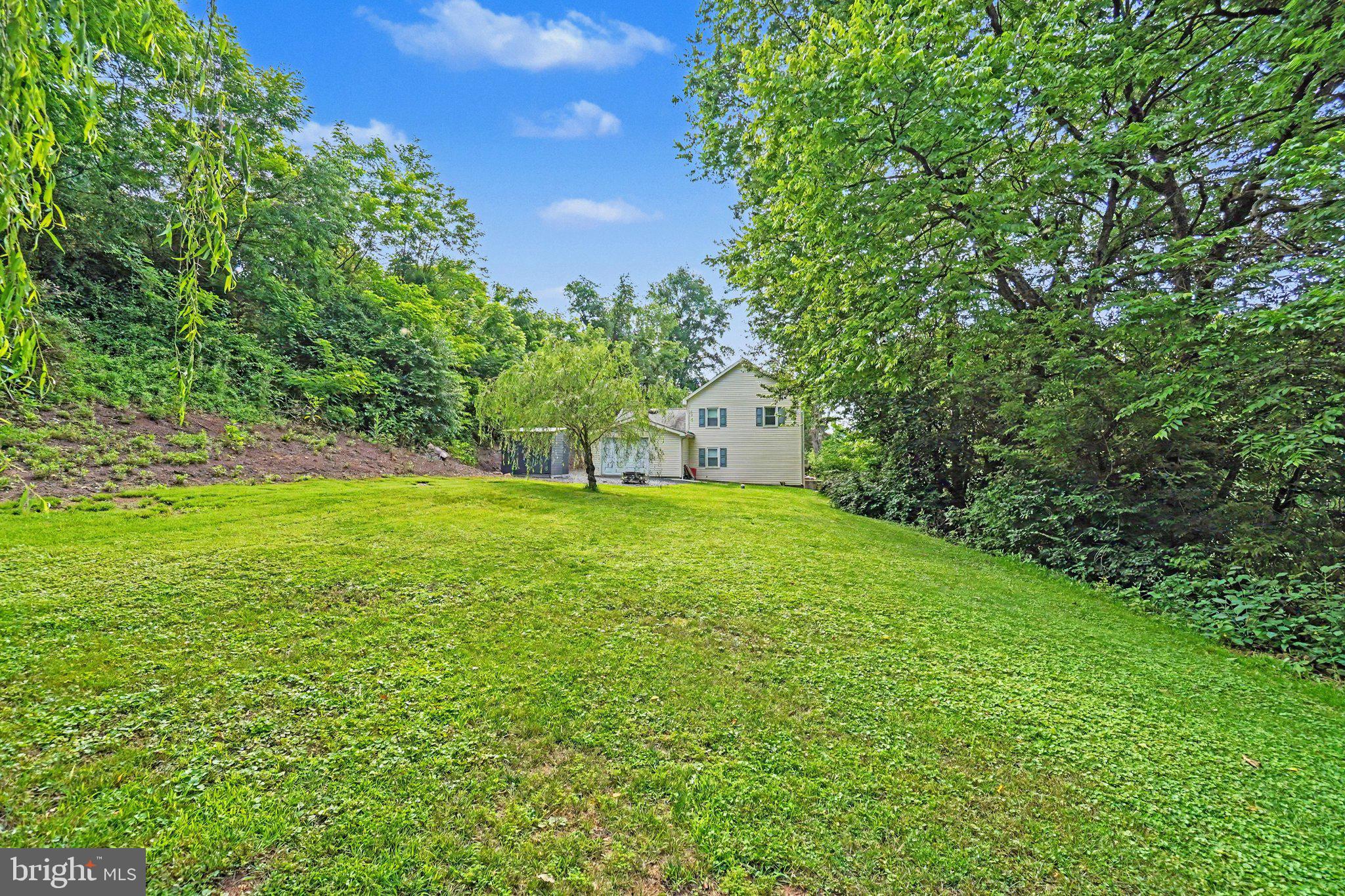 103 Turkey Bird Road Newport, PA 17074 - Photo 2 of 33