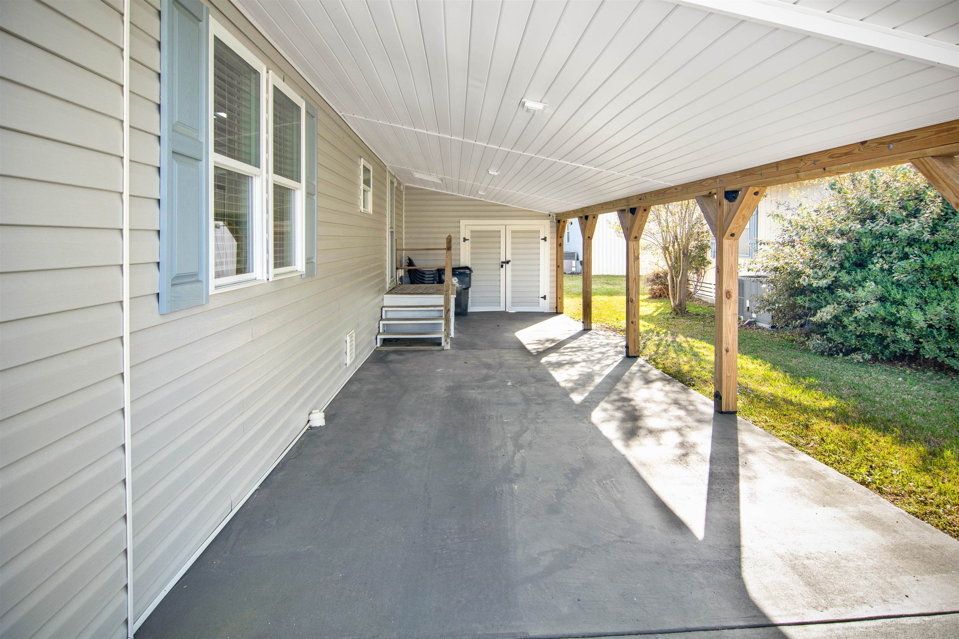 469 Sandpebble Surfside Beach, SC 29575 - Photo 4 of 38