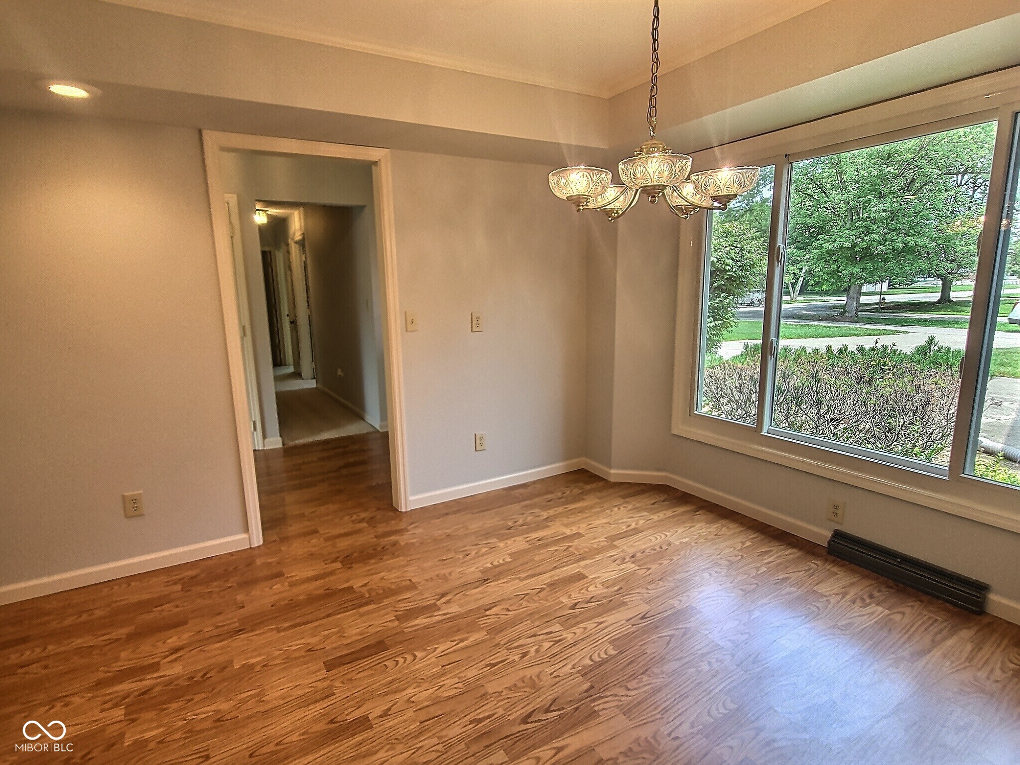 3632 Mockingbird Drive Columbus, IN 47203 - Photo 12 of 24