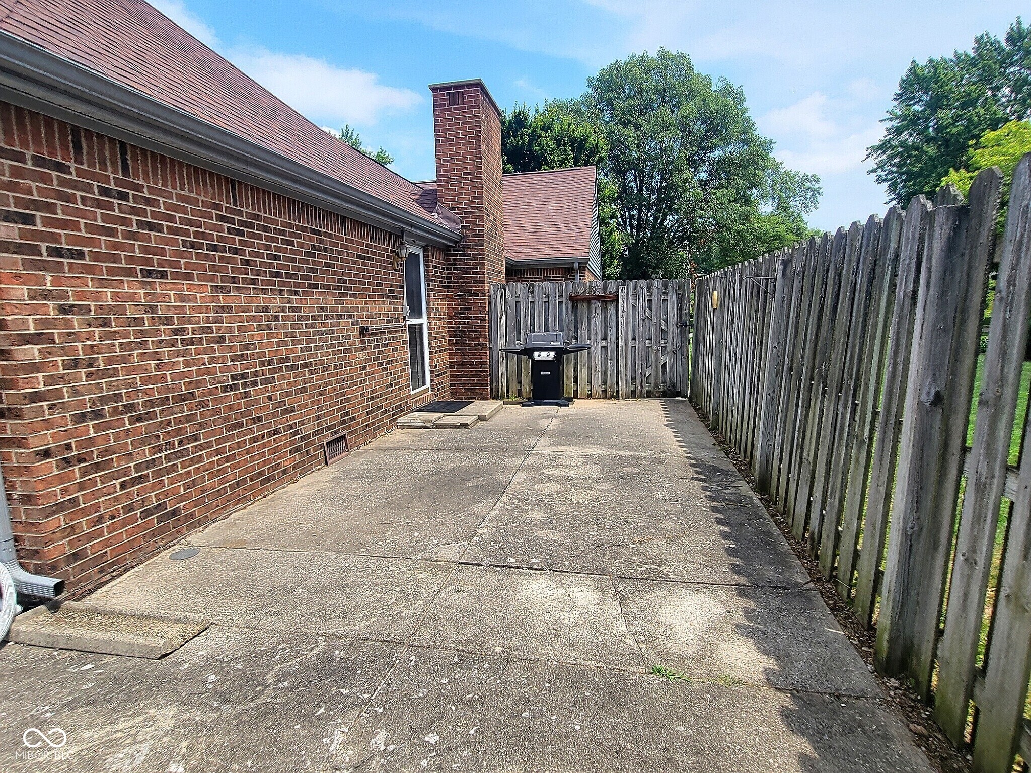 3632 Mockingbird Drive Columbus, IN 47203 - Photo 23 of 24