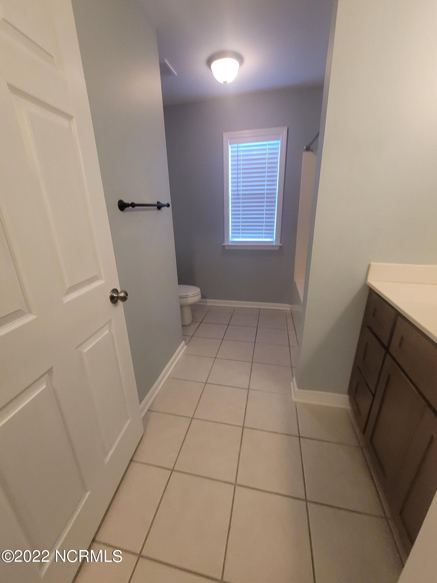 5132 Greenville Loop Road, Unit B Wilmington, NC 28409 - Photo 12 of 17 12