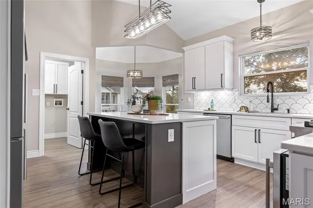 $749,000 | 263 Ashdown Forest, Weldon Spring, MO 63304