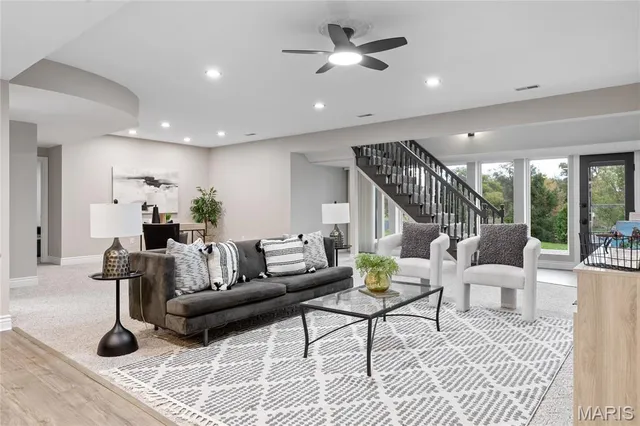 $749,000 | 263 Ashdown Forest, Weldon Spring, MO 63304