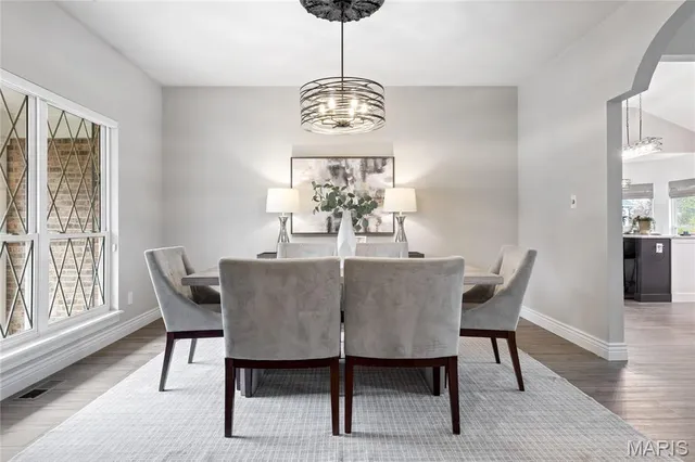 $749,000 | 263 Ashdown Forest, Weldon Spring, MO 63304