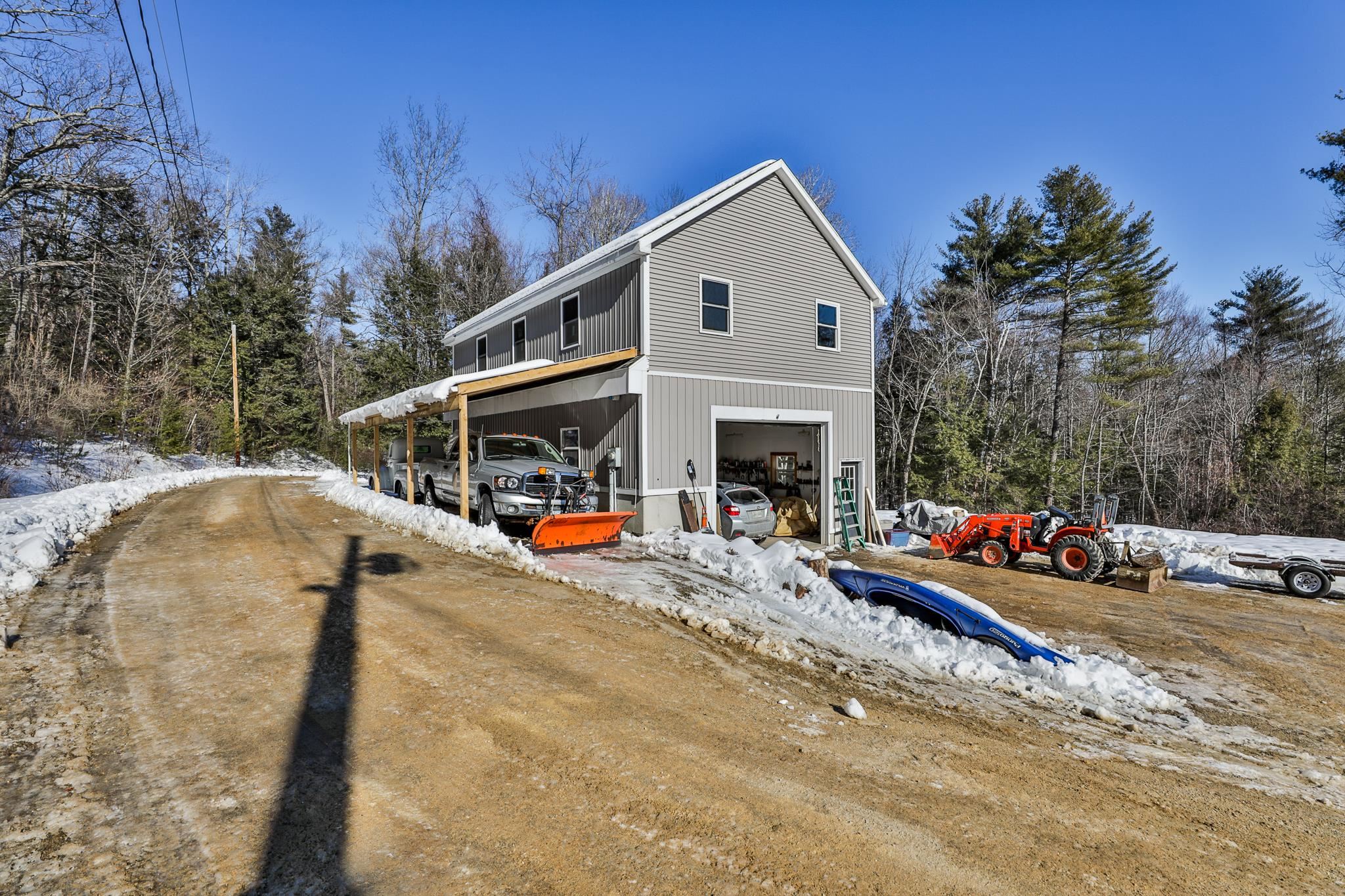 29 Mountain Road Weare, NH 03281 - Photo 3 of 23