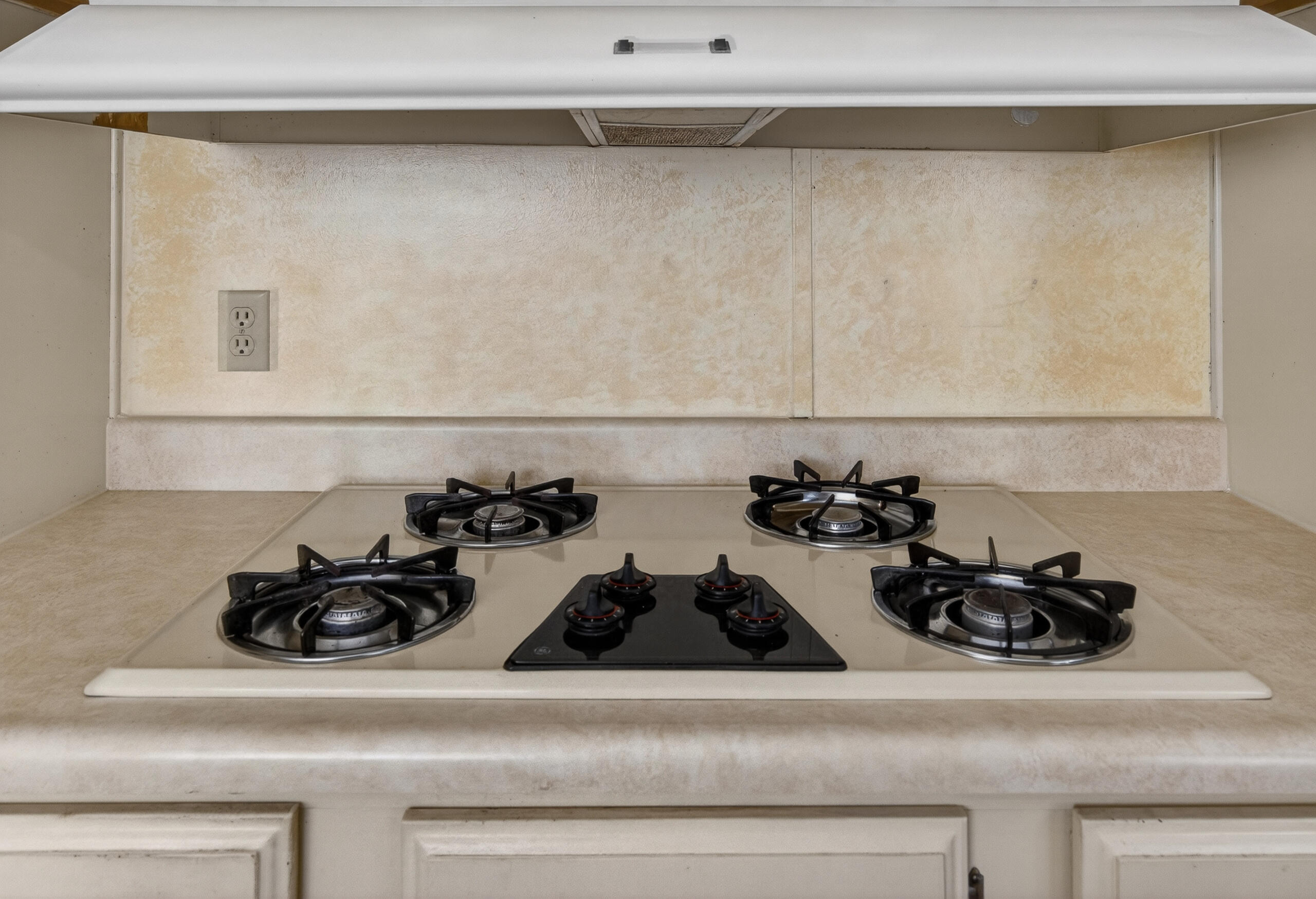 1300 West Olson Avenue, Unit 173 Reedley, CA 93654 - Photo 22 of 69