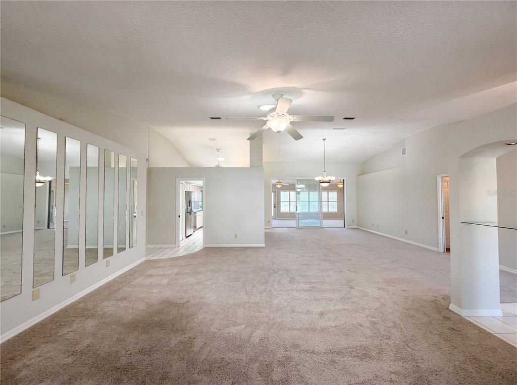27305 Racquet Circle Leesburg, FL 34748 - Photo 5 of 28