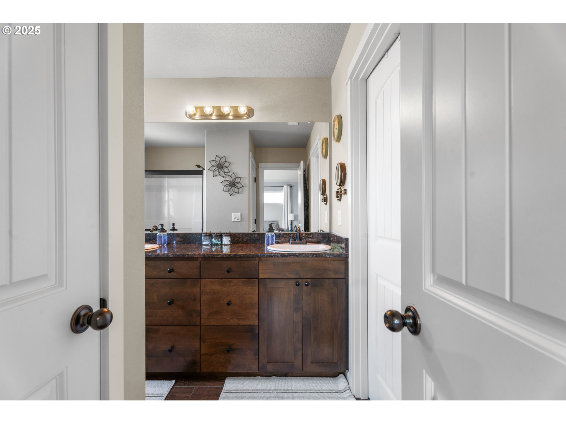 218 Finneys Avenue Molalla, OR 97038 - Photo 19 of 43 Primary Bedroom