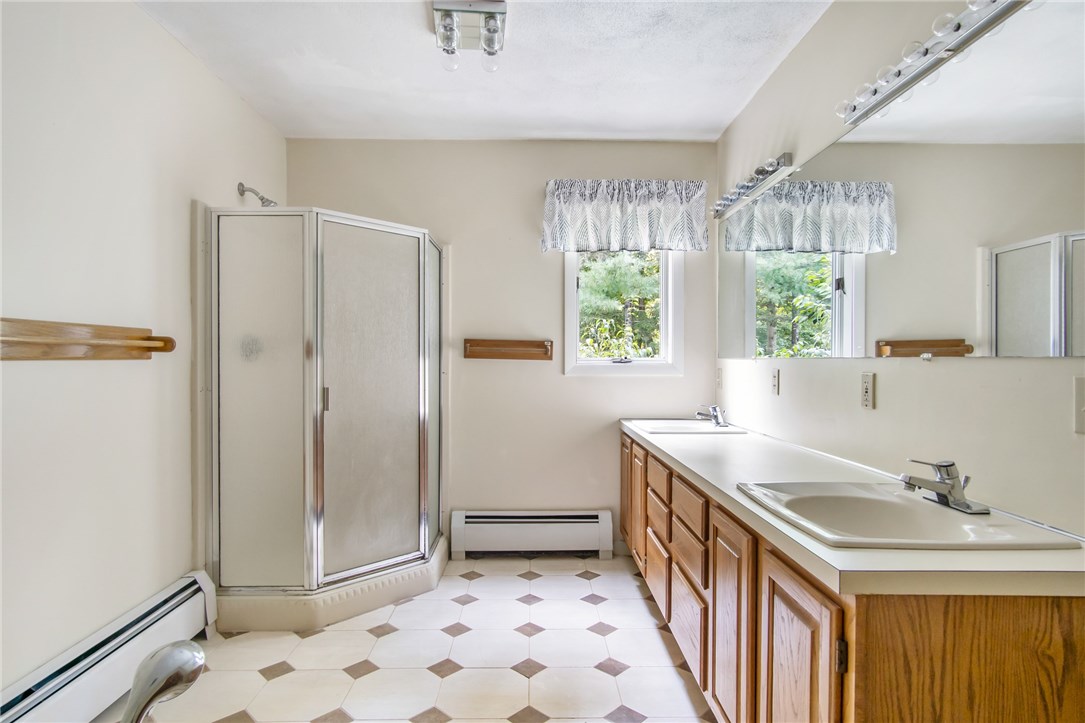 1040 Ten Rod Road Exeter, RI 02822 - Photo 12 of 31