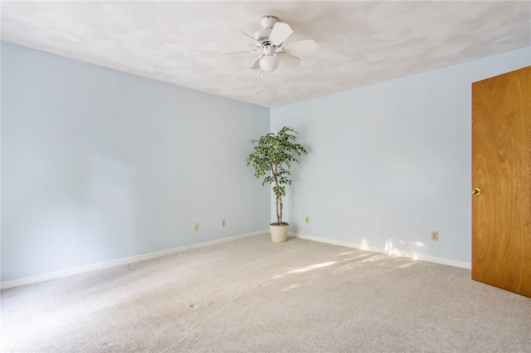 1040 Ten Rod Road Exeter, RI 02822 - Photo 17 of 31