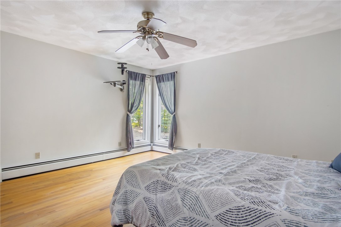 1040 Ten Rod Road Exeter, RI 02822 - Photo 9 of 31