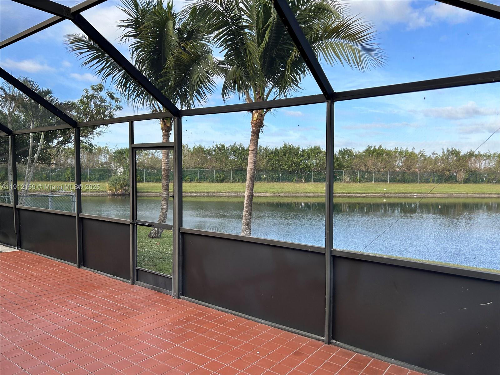 1111 Southwest 84th Terrace Pembroke Pines, FL 33025 - Photo 3 of 11