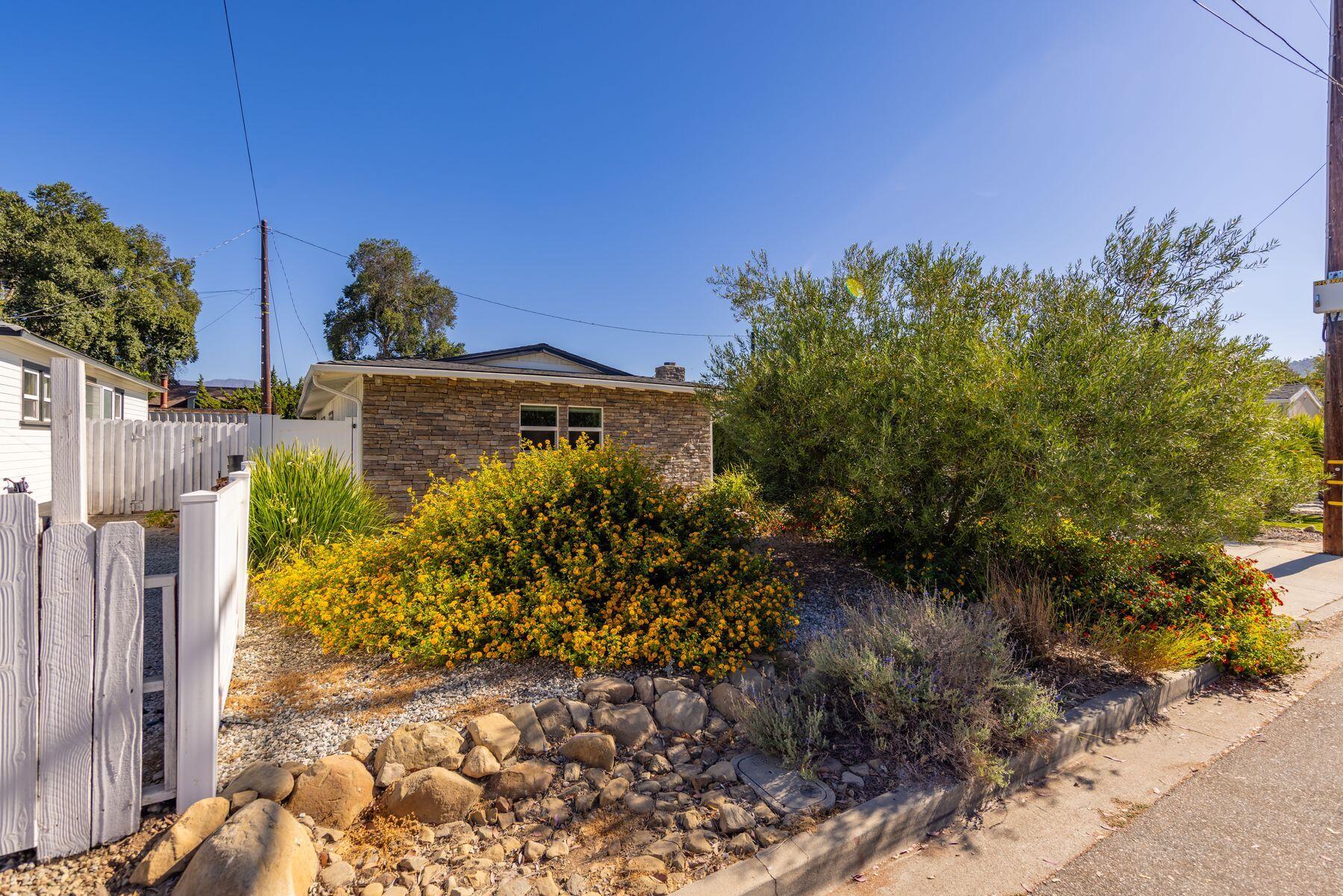 351 Sunset Avenue Oak View, CA 93022 - Photo 18 of 39 a view of a back yard of the house
