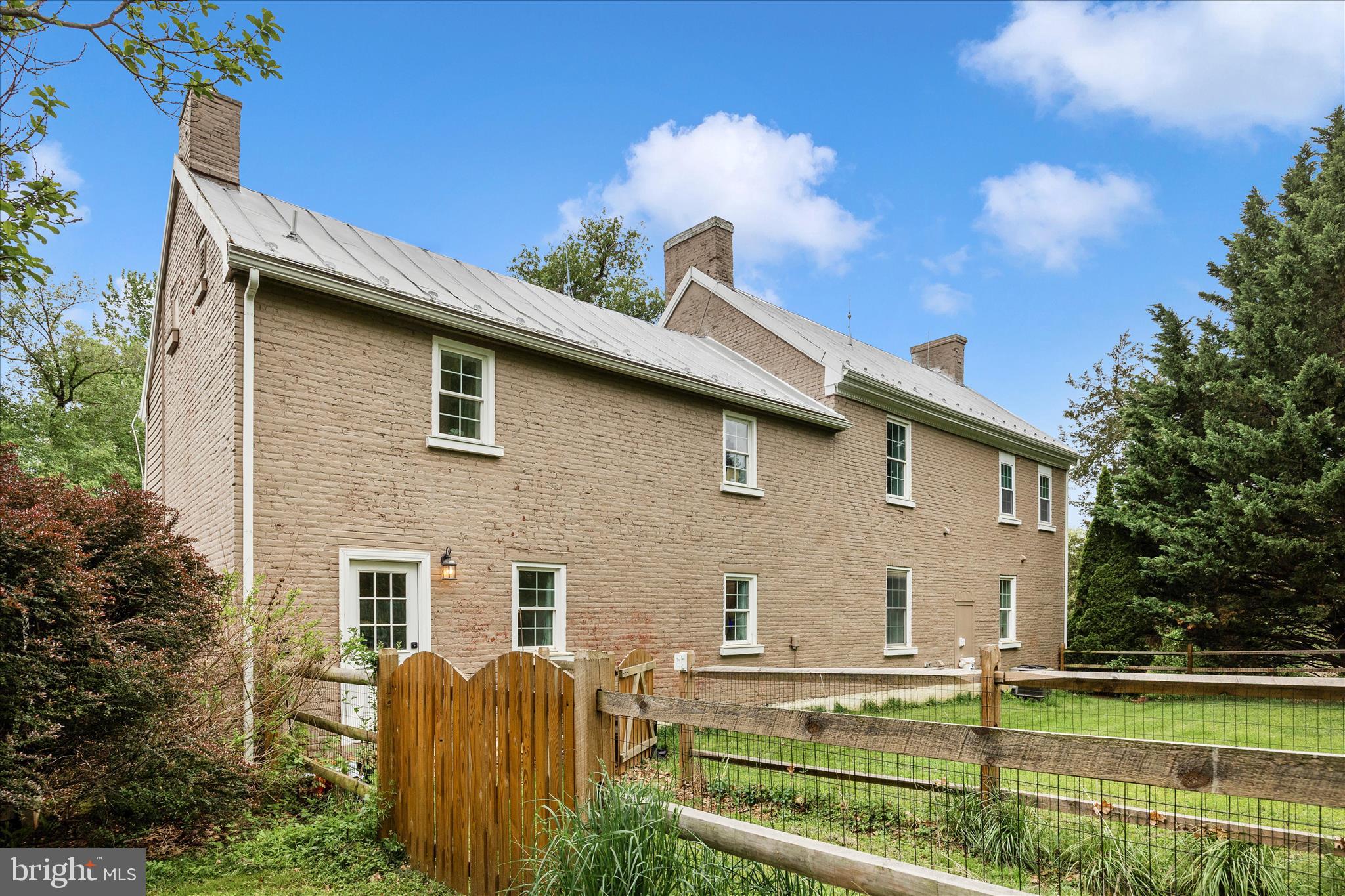 3823 Roundtree Road Jefferson, MD 21755 - Photo 40 of 50 Exterior Back