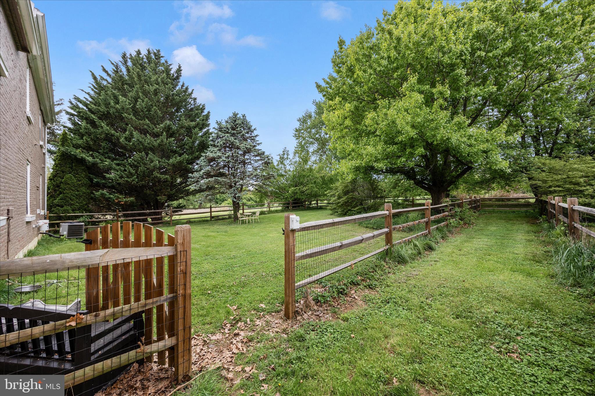 3823 Roundtree Road Jefferson, MD 21755 - Photo 41 of 50 Exterior Back