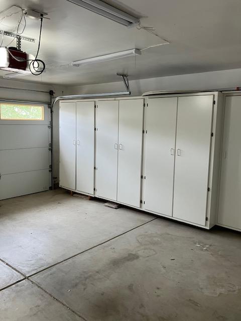 2157 West Rue St Michel Fresno, CA 93711 - Photo 19 of 22 a view of a garage