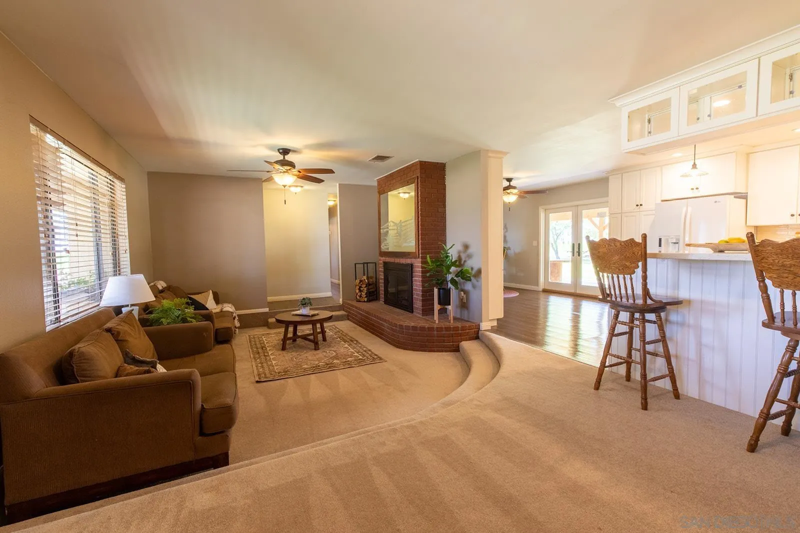 5754 Brandt Road Brawley, CA 92227 - Photo 10 of 48 a living room with furniture and a flat screen tv