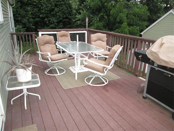 6 Charlton Road Dudley, MA 01571 - Photo 5 of 30